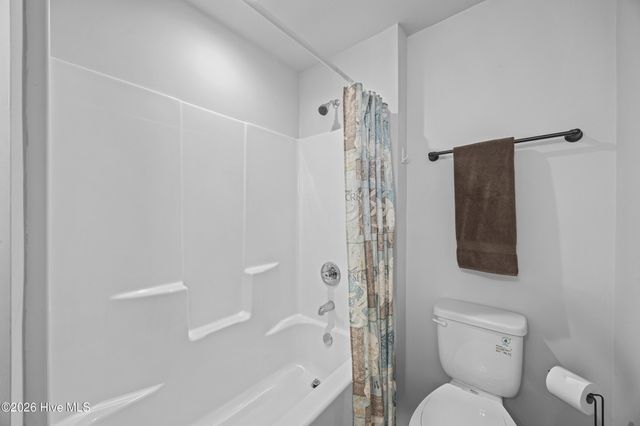 1916 Simonton Drive, Wilmington, NC 28405