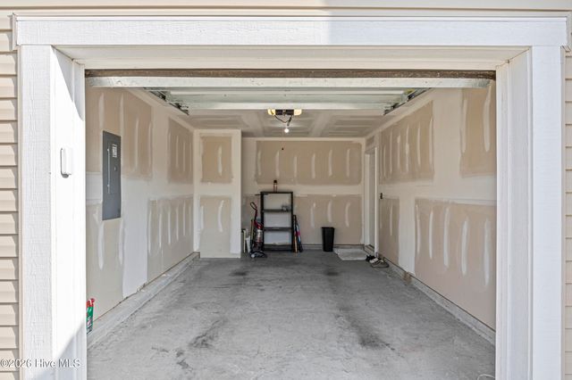 1916 Simonton Drive, Wilmington, NC 28405