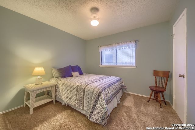6623 SHADOW RUN, San Antonio, TX 78250