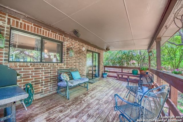 6623 SHADOW RUN, San Antonio, TX 78250
