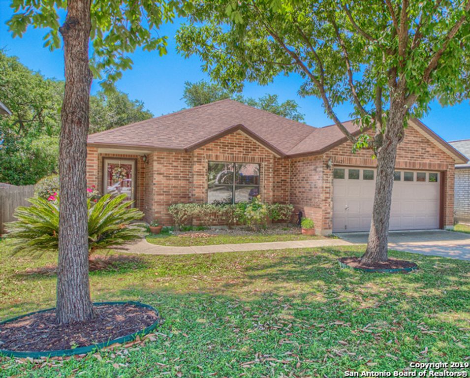 6623 SHADOW RUN, San Antonio, TX 78250