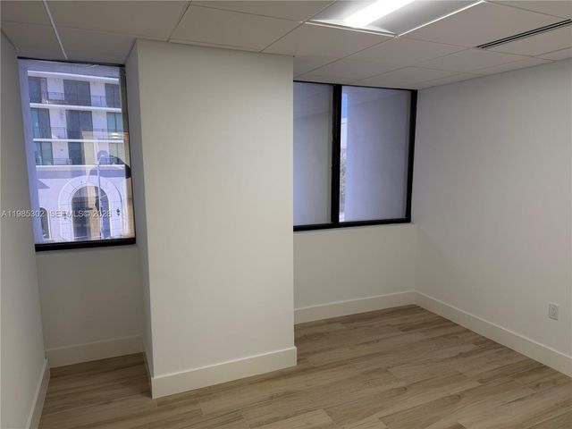 1313 Ponce De Leon Blvd 301, Coral Gables, FL 33134