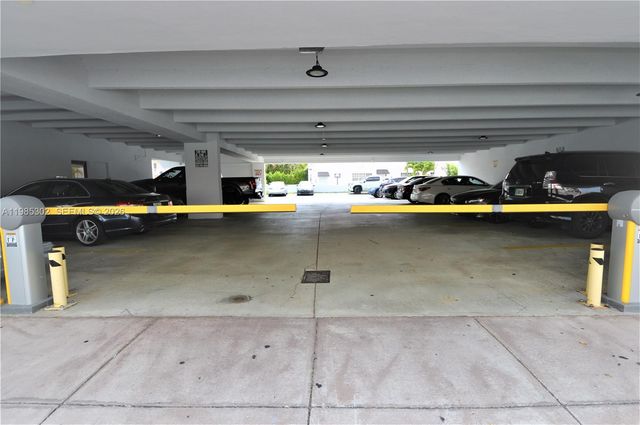 1313 Ponce De Leon Blvd 301, Coral Gables, FL 33134