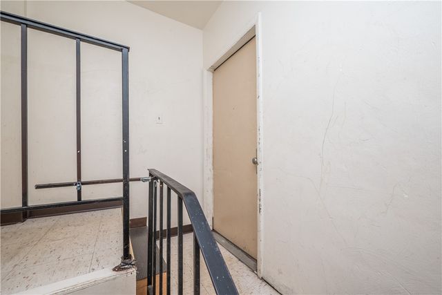 1114 Sarah St, South Side, PA 15203