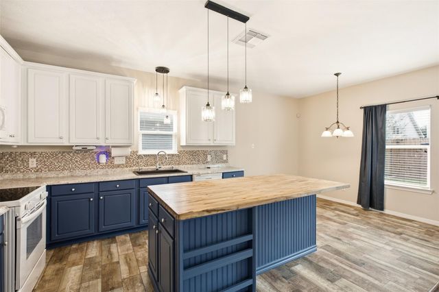 21119 Molasses Meadow Lane, Tomball, TX 77375