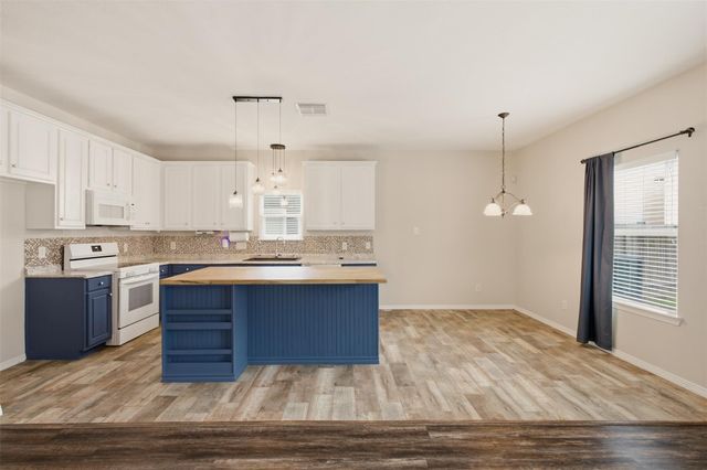 21119 Molasses Meadow Lane, Tomball, TX 77375