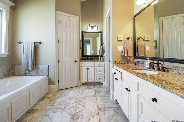 17750 Shady Elm Ave, Baton Rouge, LA 70816