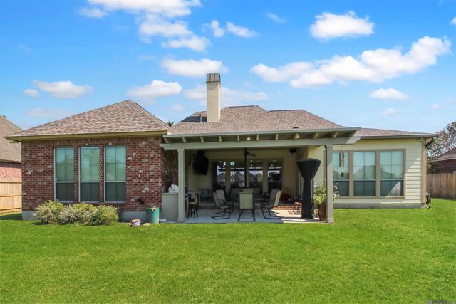 17750 Shady Elm Ave, Baton Rouge, LA 70816