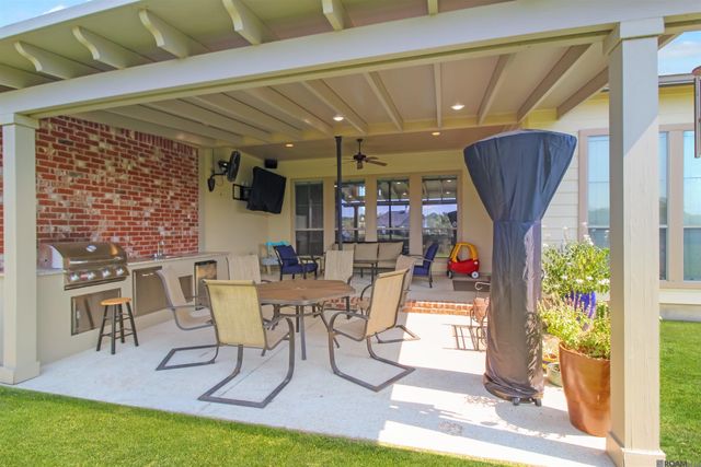 17750 Shady Elm Ave, Baton Rouge, LA 70816