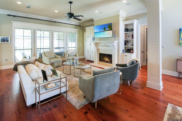 17750 Shady Elm Ave, Baton Rouge, LA 70816