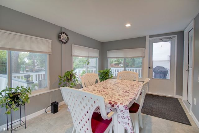 4036 W 219th Street, Fairview Park, OH 44126