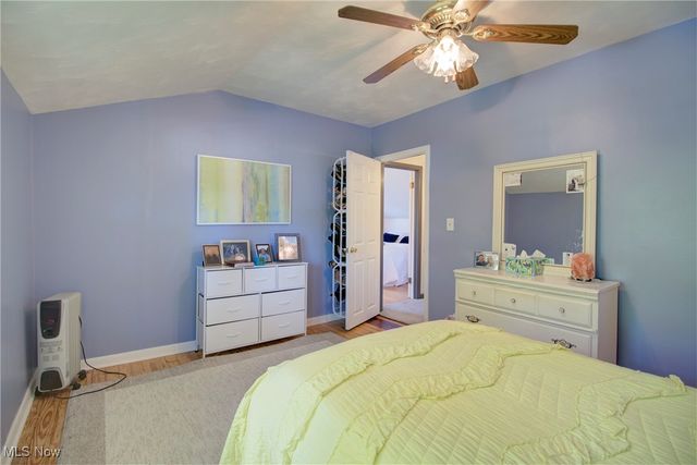 4036 W 219th Street, Fairview Park, OH 44126