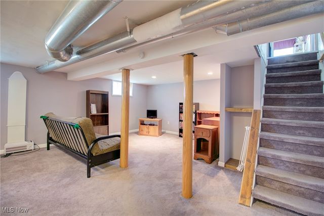 4036 W 219th Street, Fairview Park, OH 44126