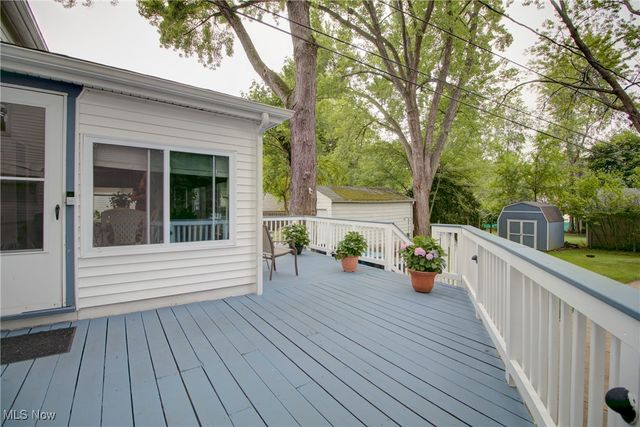 4036 W 219th Street, Fairview Park, OH 44126