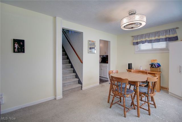 4036 W 219th Street, Fairview Park, OH 44126