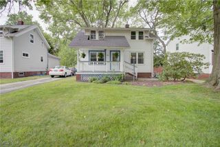 4036 W 219th Street, Fairview Park, OH 44126