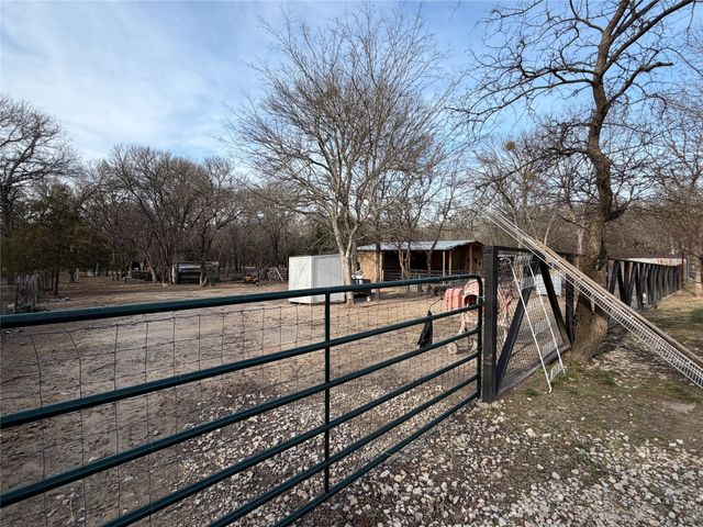 2552 NW 1090 Road, Corsicana, TX 75110