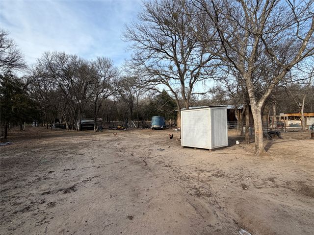 2552 NW 1090 Road, Corsicana, TX 75110