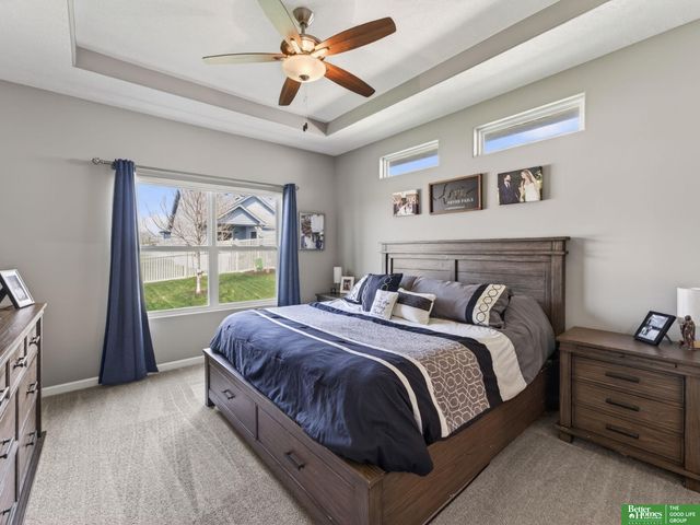 16862 Cary Street, Omaha, NE 68136