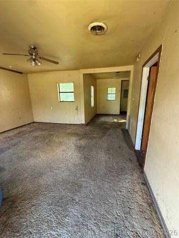 10 10th NW, Ardmore, OK 73401