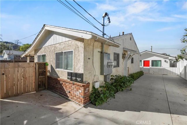 10323 Eldora, Sunland, CA 91040