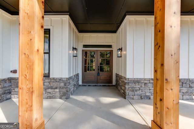 682 FERGUSON Place, Dallas, GA 30132