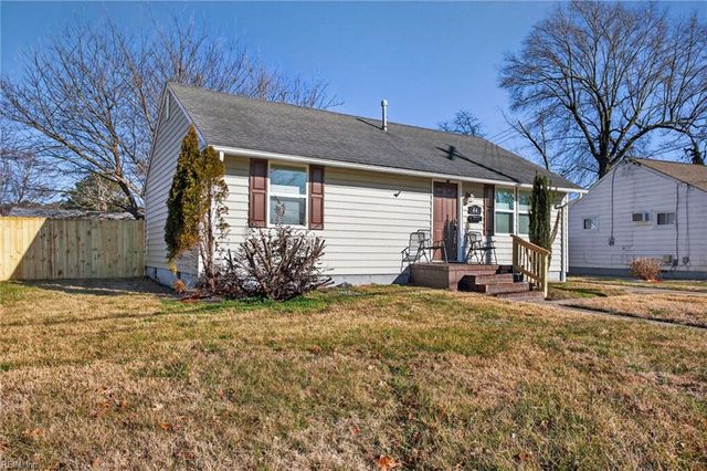 44 Newby DR, Hampton, VA 23666