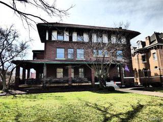 4500 West Pine Boulevard, St Louis, MO 63108