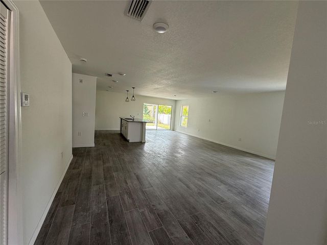 1035 CRAGMONT AVENUE, North Port, FL 34288