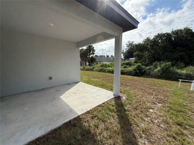 1035 CRAGMONT AVENUE, North Port, FL 34288