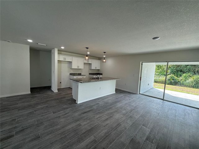 1035 CRAGMONT AVENUE, North Port, FL 34288