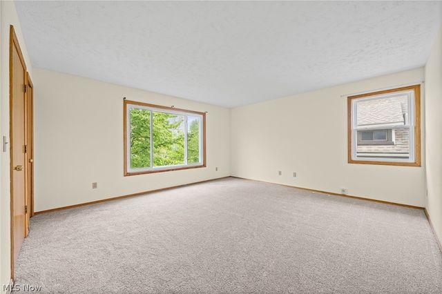 4910 & 4912 Yorkshire Avenue, Parma, OH 44134