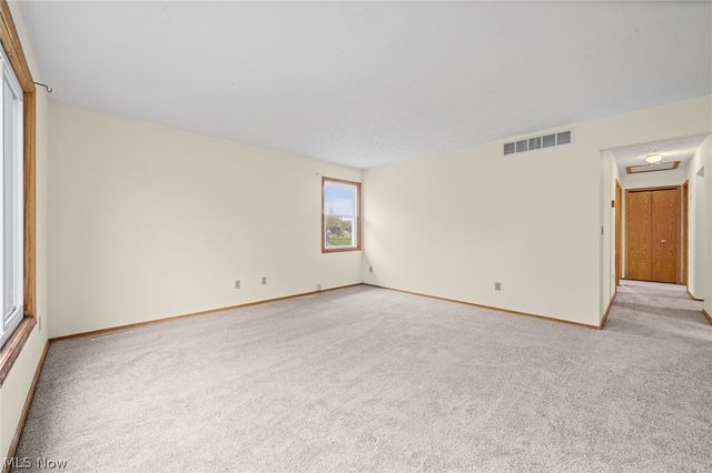 4910 & 4912 Yorkshire Avenue, Parma, OH 44134