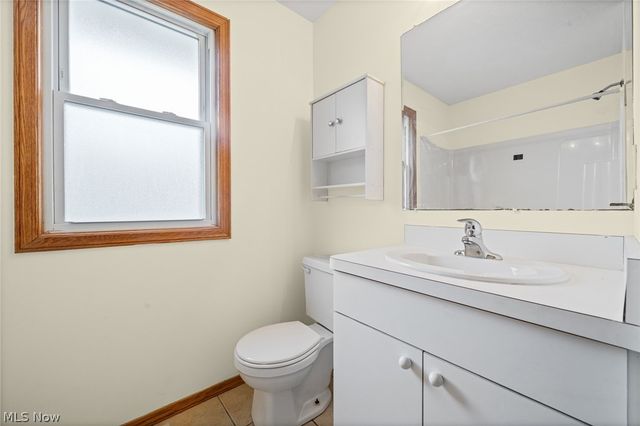 4910 & 4912 Yorkshire Avenue, Parma, OH 44134