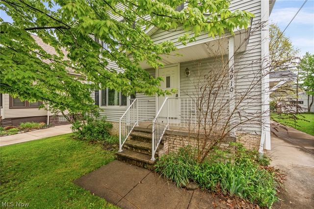 4910 & 4912 Yorkshire Avenue, Parma, OH 44134
