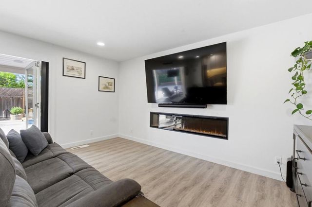 603 Curie Drive, San Jose, CA 95123