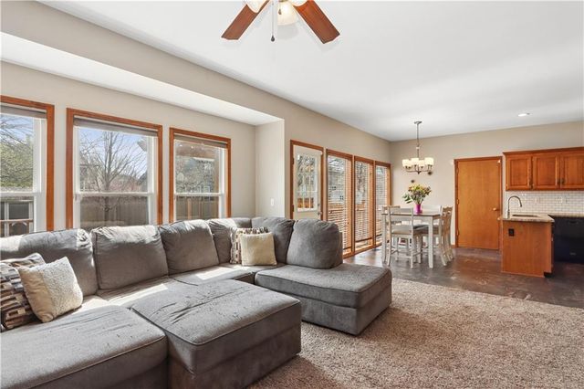 16545 W 153 Street, Olathe, KS 66062