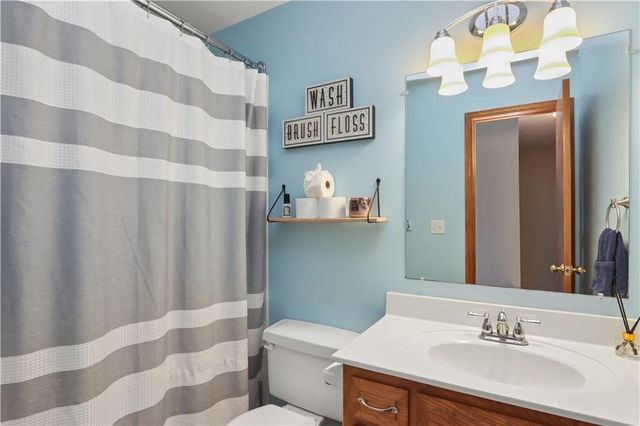 16545 W 153 Street, Olathe, KS 66062