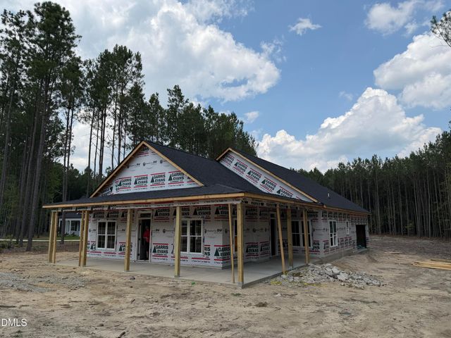 306 Green Pines Estates Drive, Kenly, NC 27542