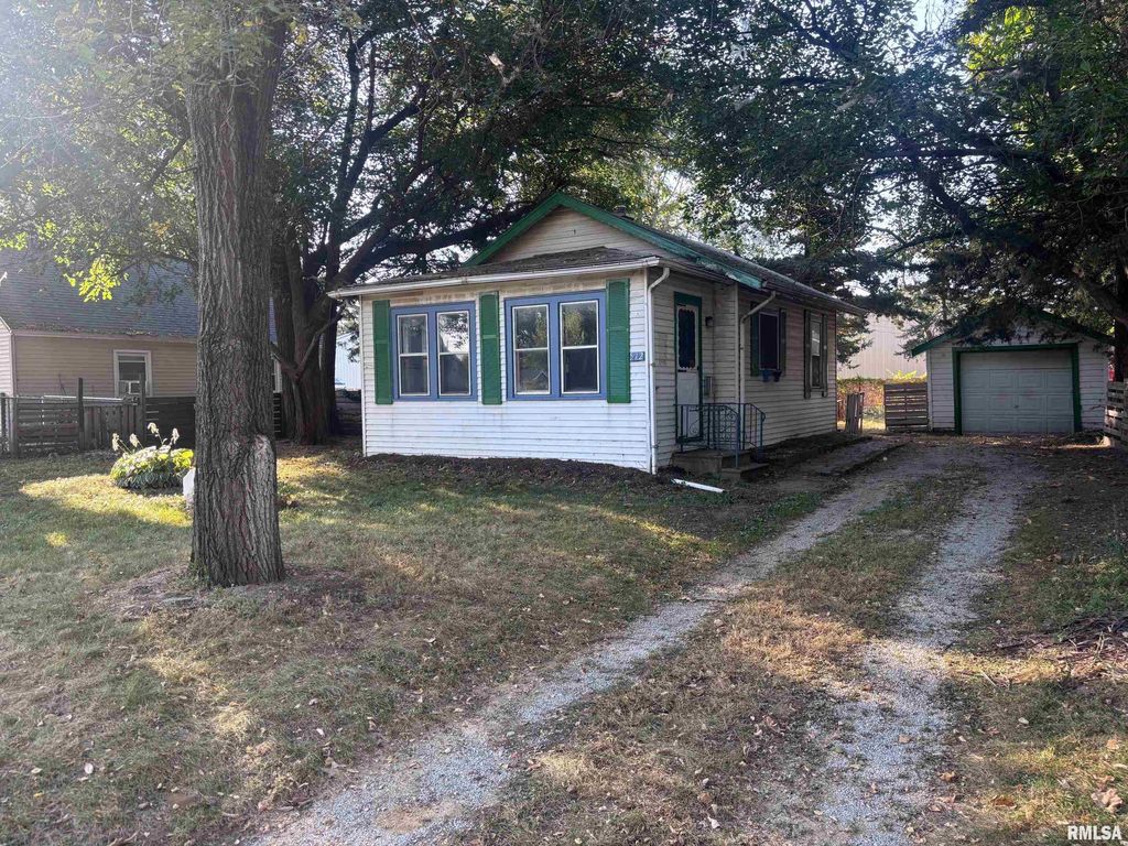 512 24TH Avenue, Rock Island, IL 61201