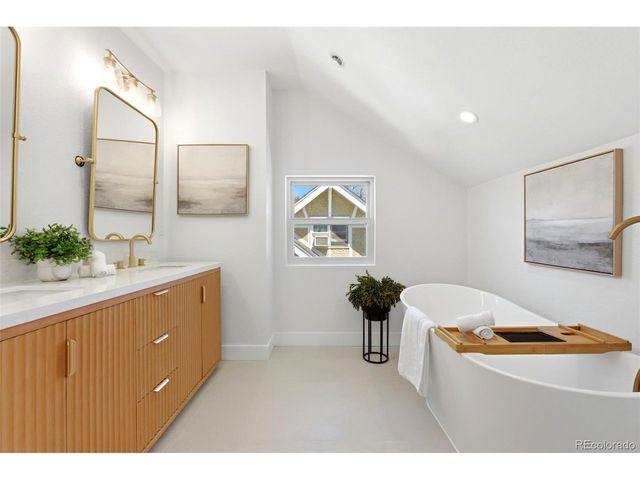 625 Cook St, Denver, CO 80206