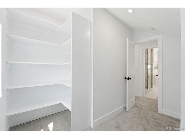 625 Cook St, Denver, CO 80206