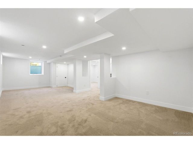 625 Cook St, Denver, CO 80206