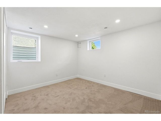 625 Cook St, Denver, CO 80206