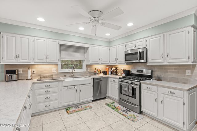 1709 Fanwood Street, Oakhurst, NJ 07755