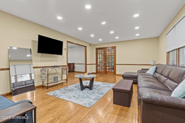 1709 Fanwood Street, Oakhurst, NJ 07755