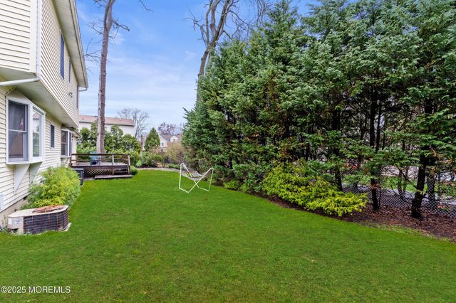 1709 Fanwood Street, Oakhurst, NJ 07755
