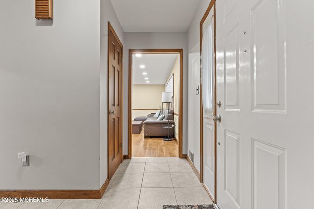 1709 Fanwood Street, Oakhurst, NJ 07755