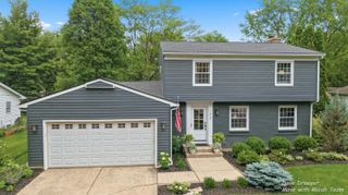 1910 Ridgemoor Drive Se, City Of Grand Rapids, MI 49506