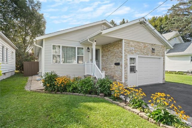 125 Revere Avenue, Dewitt, NY 13057